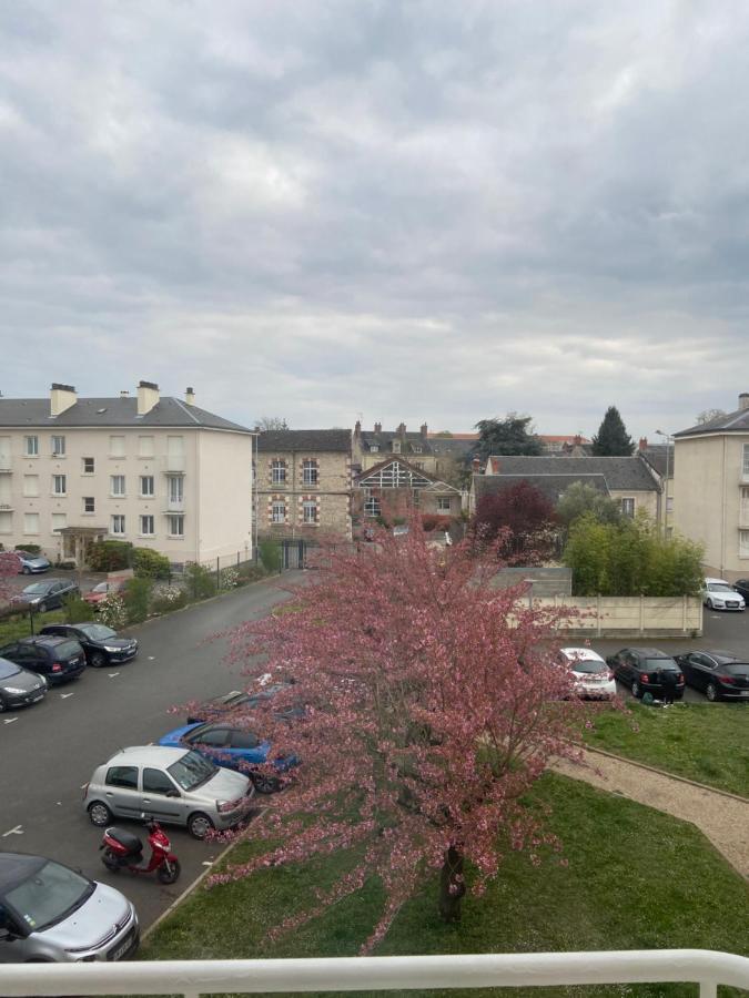 Bel F3 Quartier Pignoux 1 Km Centre Ville Bourges Exteriör bild